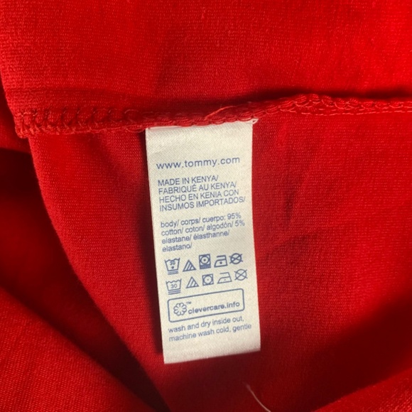 Tommy Hilfiger T-Shirt Medium NWT red - Picture 4 of 7